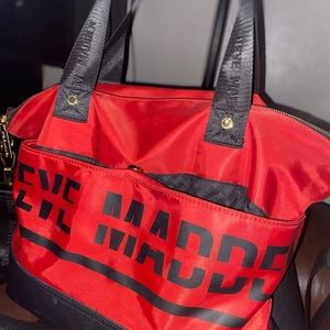Steve Madden Gym/Weekend/Travel Bag